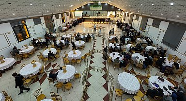 Düğün salonu kirasını, Aile Yılı kapsamında yüzde 50 indirdi