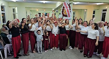 Edirne'de kadınlar, baharın gelişini şalvarlarla eğlenerek kutladı