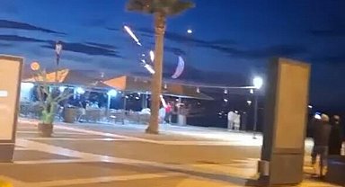 Emekli astsubay, gösteri yaptığı paramotorla tekneye çarptı; o anlar kamerada