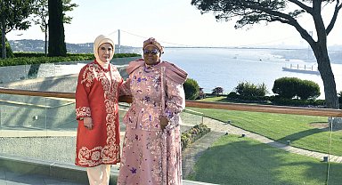 Emine Erdoğan, Esvatini Ana Kraliçesi Ntfombi Tfwala ile İstanbul'da bir araya geldi