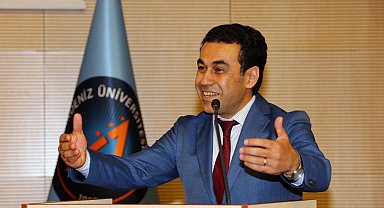 Eski dekanın hak edilmemiş profesörlüğü iptal edildi, onay için YÖK'e gönderildi