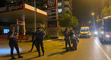 Eski eşini, sokak ortasında ayağından vurdu; olay anı kamerada