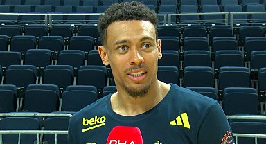 EuroLeague şampiyonu Fenerbahçe Beko'da forma giyen Wade Baldwin ve Devon Hall, DHA'ya konuştu