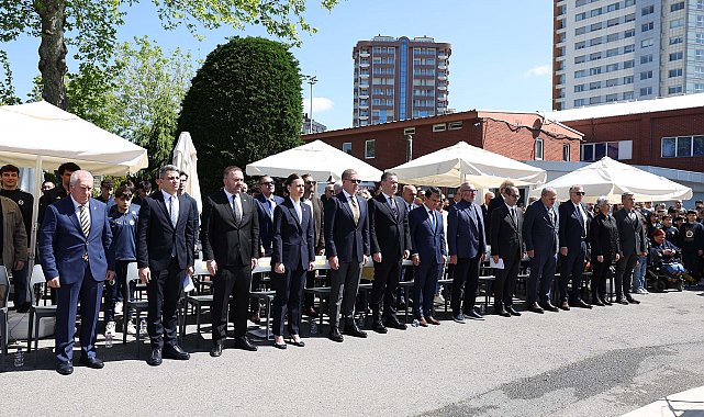 Fenerbahçe, 118'inci yılını ve Atatürk'ün kulübü ziyaretini törenle kutladı