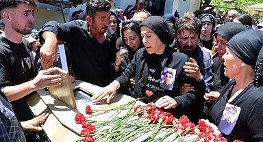 Fransa'da baltayla öldürülen Hasan, Kahramanmaraş'ta toprağa verildi