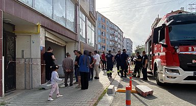 Garajda tamir etmek istediği otomobilinin altında kalıp, öldü