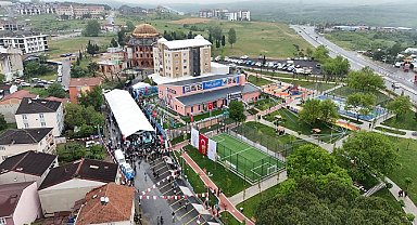 Gençlik ve Spor Bakanı Osman Aşkın Bak: Türkiye'nin her köşesinde spor devrimi yaşanıyor