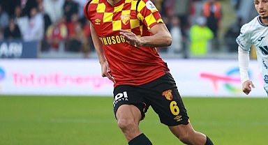 Göztepe'de Hugo yolcu, Dennis'e talip çok