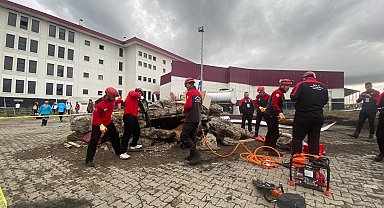Hava saldırısı senaryosunda nefes kesen tatbikat
