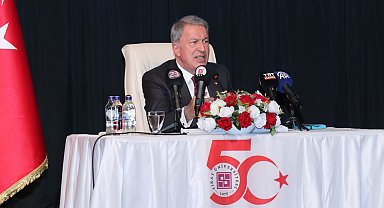 Hulusi Akar: Artık söz dinleyen değil, sözü dinlenen Türkiye var