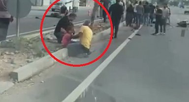 İki motosikletin çarpıştığı kaza kamerada: 1 ölü, 2 yaralı- Yeniden