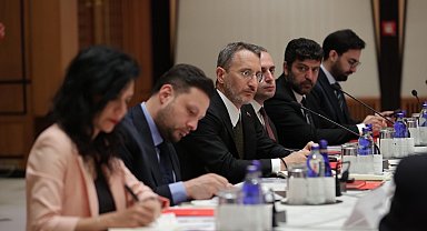 İletişim Başkanı Altun, bakanlık basın müşavirleriyle bir araya geldi