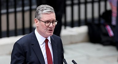 İngiltere Başbakanı Starmer, ABD ile ticaret anlaşmasını 'tarihi' olarak değerlendirdi