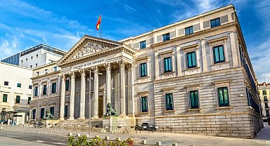 İspanya Meclisi, İsrail'e silah ambargosu uygulanmasına ilişkin yasa tasarısını oylayacak