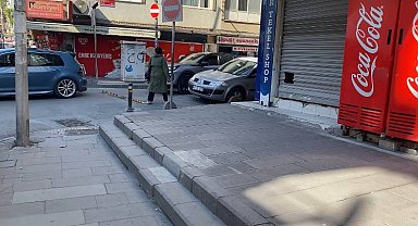 İstanbul - Bahçelievler'de husumetlisini sokak ortasında bıçaklayarak öldürdü