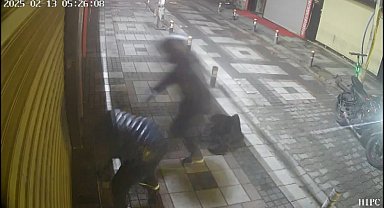 İstanbul- Bakırköy'de 10 milyon liralık kuyumcu soygunu; 3 şüpheli yakalandı