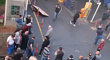 İstanbul - Bayrampaşa'da polisin kavgaya biber gazı ile müdahalesi pazarda alışveriş yapanları etkiledi