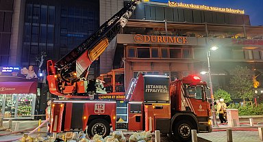 İstanbul - Beşiktaş'ta restoranda çıkan yangın söndürüldü