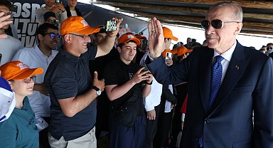 İstanbul - Cumhurbaşkanı Erdoğan, Etnospor Kültür Festivali'ni ziyaret etti Aktüel görüntüyle geniş haber