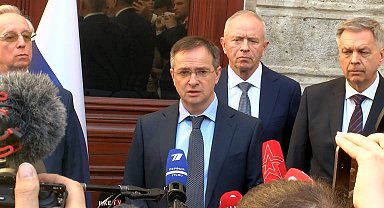 İstanbul- Medinskiy: Müzakerelere, 2022'de İstanbul'da Ukrayna tarafından bozulan barış görüşmelerinin devamı olarak bakıyoruz