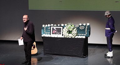 İstanbul - Sanatçı İlhan Şeşen için Caddebostan Kültür Merkezi'nde tören düzenlendi