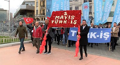 İstanbul - Sendikalardan Taksim'de 1 Mayıs kutlaması