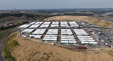 İstanbul - Sultangazi Kurban satış merkezindeki hareketlilik havadan görüntülendi