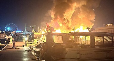 İstanbul - Tuzla marinada tekne yangını -1