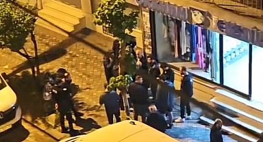 İstanbul - Zeytinburnu'nda sabah maddi hasarlı kaza yapan 2 kişi akşam birbirlerinin iş yerini kurşunladı: 4 tutuklu