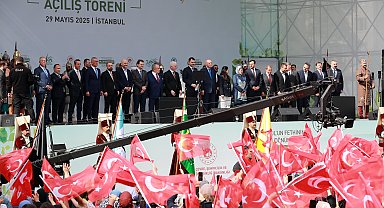 İstanbul'un Fethi'nin 572'nci Yılı Kutlamaları'na kulüp başkanları da katıldı