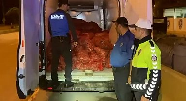 Kaçak midye taşıyan 2 kişiye toplam 88 bin lira ceza