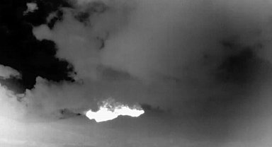 Kanlaon Yanardağı'nda patlama meydana geldi