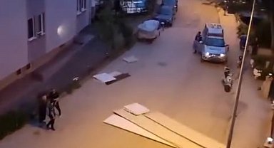 Karabük'te fırtınada ağaçlar devrildi