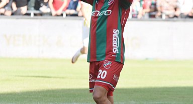 Karşıyaka'da Hakan Barış kayıplarda