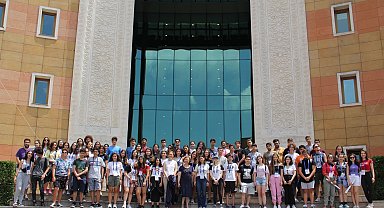 Lise Yaz Okulu'nda öğrenciler üniversite hayatını deneyimliyor