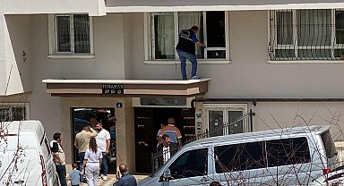 Liseli Sultan, evinde ölü bulundu