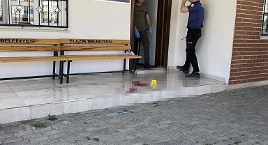 Mahalle muhtarı, silahlı saldırıda yaralandı