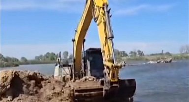 Meriç Nehri'ne deniz suyu karışmaması için set çekildi