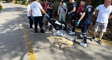 Motosiklet ile kamyonet çarpıştı; İlkcan öldü, Yaren ağır yaralı