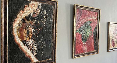 Mozaik sanatçı Hüzmeli'den İzmir'de yeniden var oluşun öyküsünü anlatan sergi