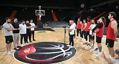 MSK, Anadolu Efes'e hazırlanıyor