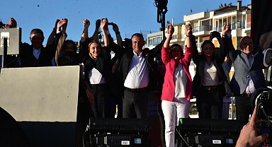 Özgür Özel: Gençlere yasakların yasak olduğu bir Türkiye vaat ediyoruz