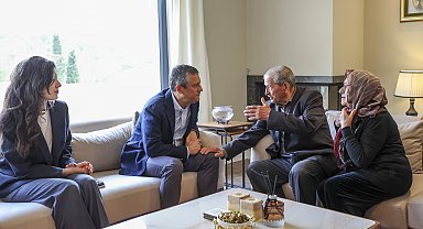 Özgür Özel'den tutuklu Kadriye Kasapoğlu'nun ailesine ziyaret