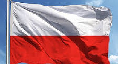 Polonya'da halk cumhurbaşkanlığı seçimi için sandık başında