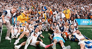 Premier Lig'de sıkıntılı günler geçiren Tottenham'ın Avrupa Ligi zaferi