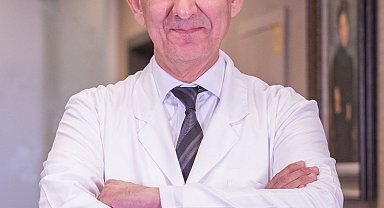 Prof. Dr. Burak Işık: Karın ağrısını hafife almayın