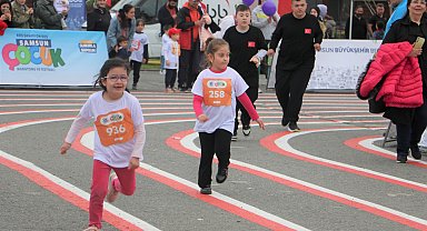 Samsun'da 'Çocuk Maratonu ve Festivali' düzenlendi