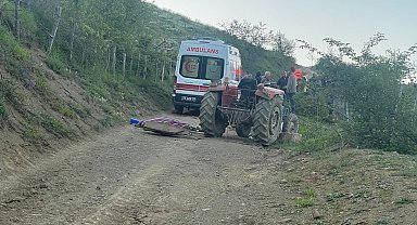 Samsun'da, devrilen traktörün sürücüsü öldü