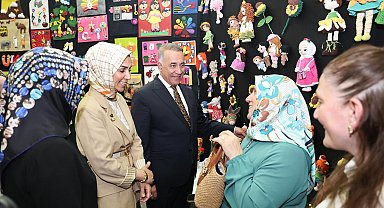 Sanat ve Mesleki Eğitim Kurs Merkezlerindeki kadınlardan yıl sonu kapanış sergisi