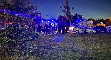 Sivas'ta tabanca ve bıçaklı kavga: 4 yaralı